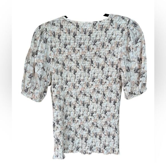 Nine West Womens Smocked Balloon 1/2 Sleeve V Neck Blouse Top Grey Floral Medium - Picture 3 of 8